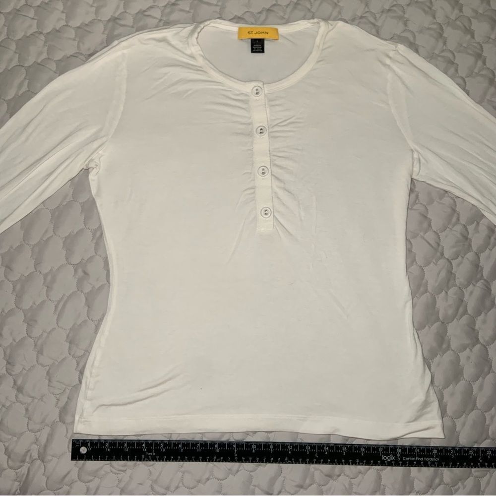 Sz Large Womens St. John White Long Sleeve Spandex Shirt